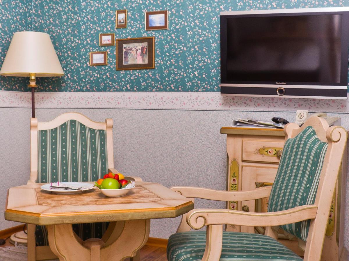 Kucher'S Landhotel Darscheid Oda fotoğraf